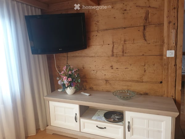 2 Zi. - Wohnung mit grosser Terrasse und Autoabstellplatz 4