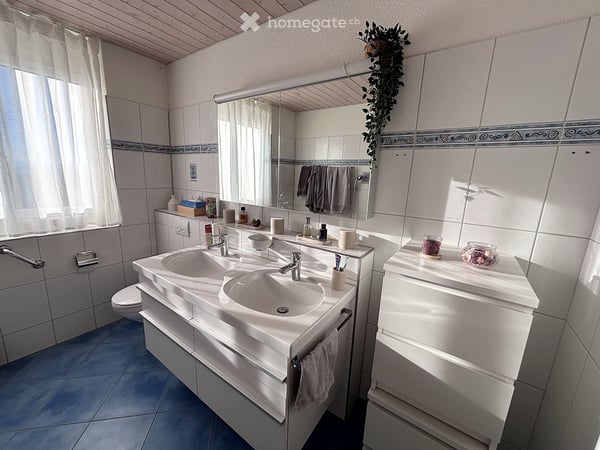 Möblierte 4-Zimmer-Doppelhaushälfte mit Garten | befristet 4