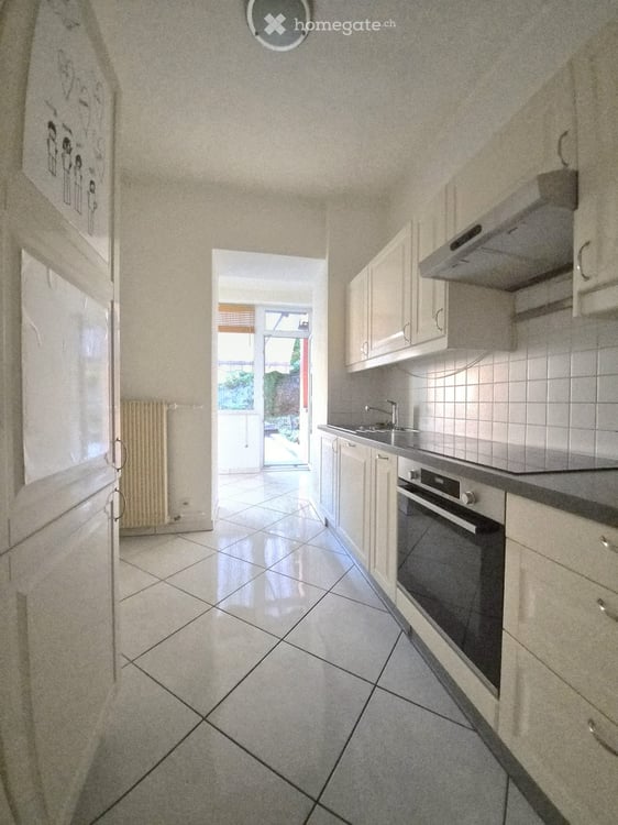 Ottimo Appartamento in centro città conTerrazza e Box 5