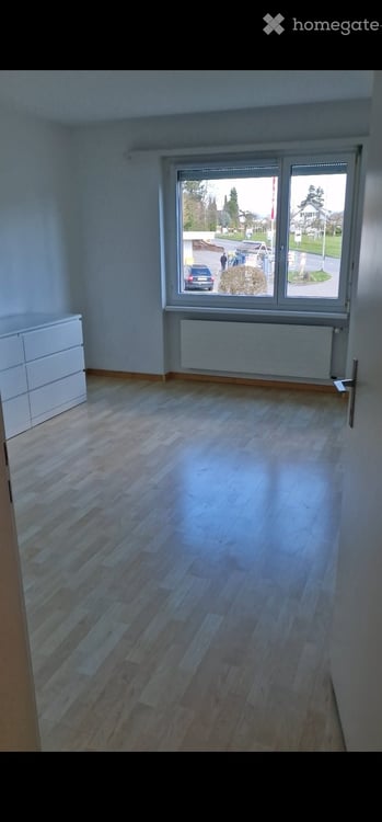 3.5 Wohnung in Schwerzenbach, suche Nachmieter 3