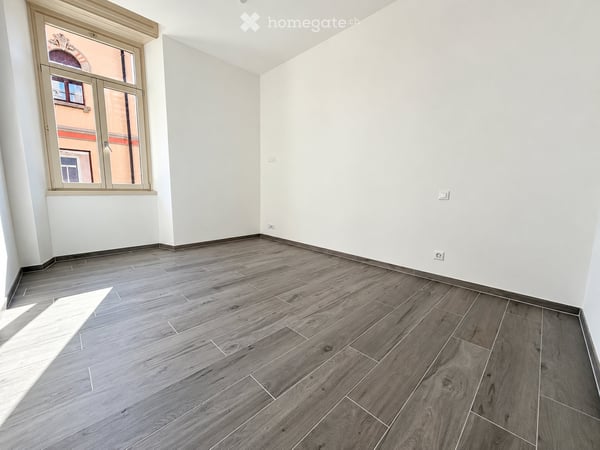 3.5 locali alto standing con giardino privato a Capolago 9