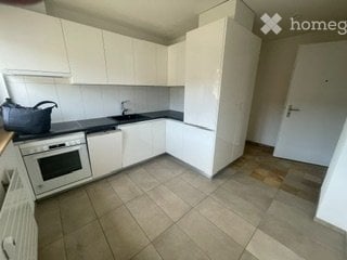 schöne helle 4.5 Zimmerwohnung 2