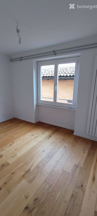 Cercasi subentrante per casa indipendente 4.5 locali 3