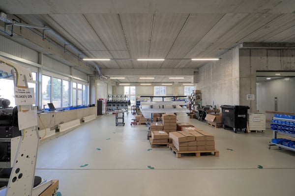 Attraktive neuwertige Gewerbefläche mit Lagerhallen, Büro, Rampe! 7