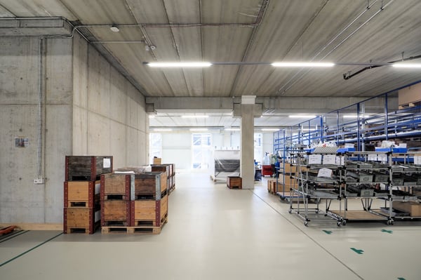 Attraktive neuwertige Gewerbefläche mit Lagerhallen, Büro, Rampe! 11