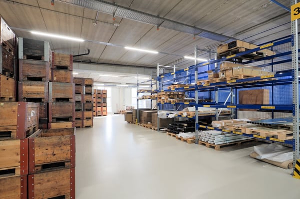 Attraktive neuwertige Gewerbefläche mit Lagerhallen, Büro, Rampe! 15