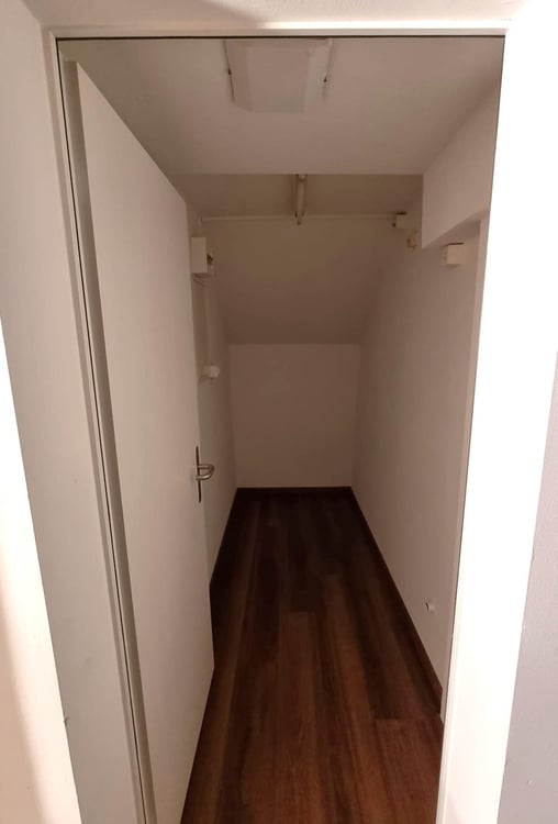 Top-Lage in Wädenswil: Flexibles Ladenlokal mit Teilungsoption 8