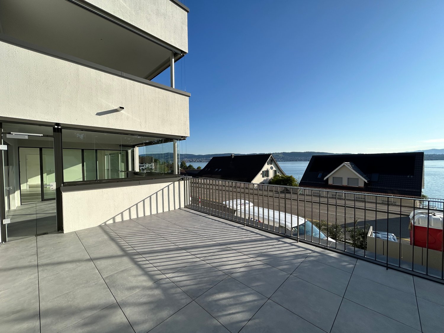 Bild Neubau: exklusive 2.5-Zimmer-Wohnung mit Seesicht in Richterswil