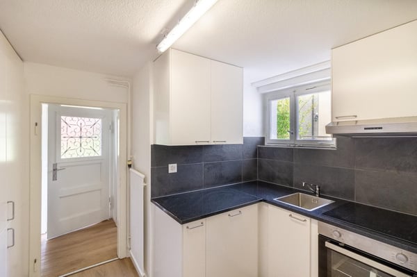 helle 3-Zimmer Gartenwohnung 1