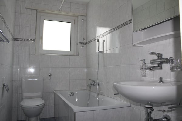 Helle 3-Zimmer-Wohnung mit Balkon in Othmarsingen – sofort verfügbar! 3