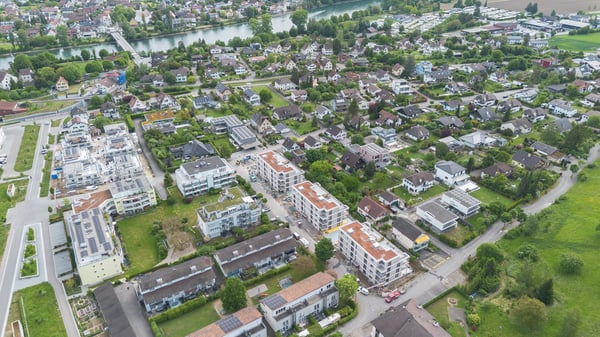 Erstvermietung: Traumhafte 2.5-Zi-Neubau-Attika mit 67 m² Terrasse und Weitsicht 11
