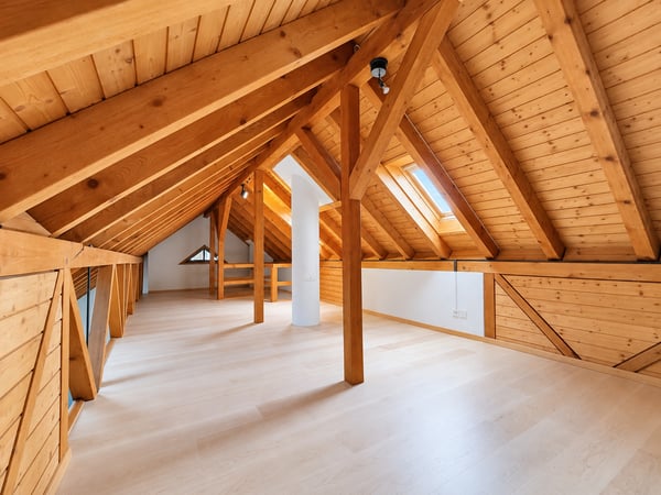 Renovierte 5½-Zimmer Maisonettewohnung an zentraler Lage– ab sofort verfügbar 4