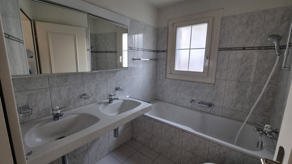 Parterrewohnung mit sonnigem Sitzplatz 10