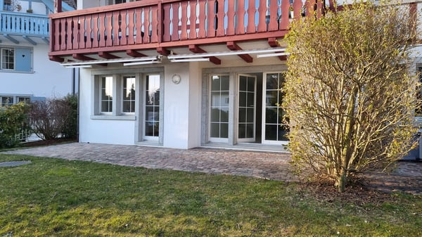 Parterrewohnung mit sonnigem Sitzplatz 2