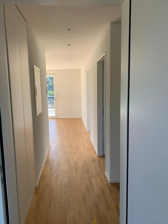 Moderne neue Attikawohnung an attraktiver Hanglage von Glattfelden – Wohnen im Grünen mit Komfort 5