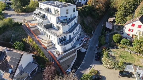 Modernes Neubauprojekt an attraktiver Hanglage von Glattfelden – Wohnen im Grünen mit Komfort 2