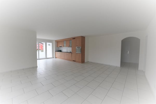 Sonnige 3.5 Zimmerwohnung 4