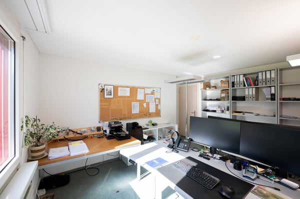 Moderne 5.5-Zimmer Gewerbefläche an der Mattastrasse 9 in Davos Platz 18