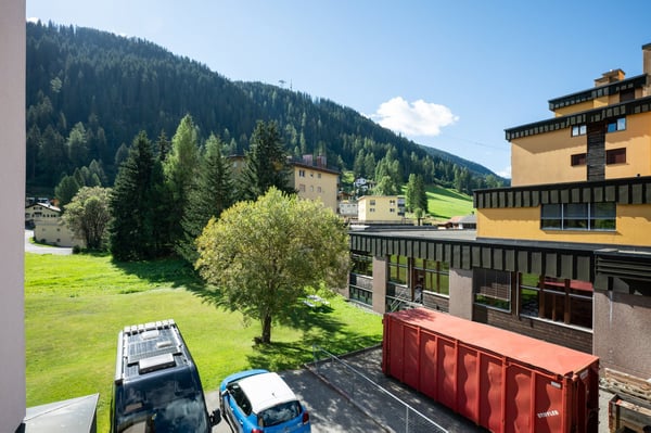 Moderne 5.5-Zimmer Gewerbefläche an der Mattastrasse 9 in Davos Platz 27