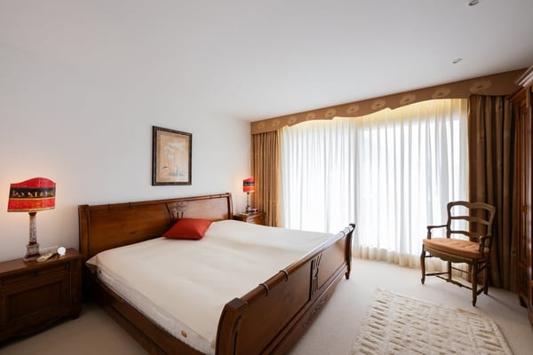 Attraktive 3.5 Zimmer-Attikawohnung an zentraler Lage in Davos Dorf 9