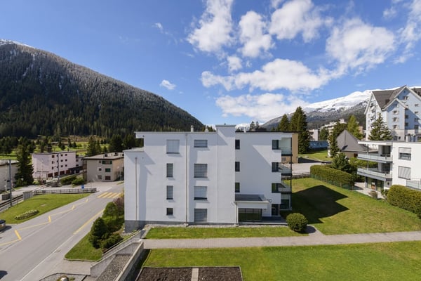 Attraktive 3.5 Zimmer-Attikawohnung an zentraler Lage in Davos Dorf 17