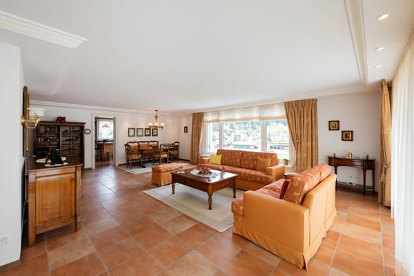 Attraktive 3.5 Zimmer-Attikawohnung an zentraler Lage in Davos Dorf 5