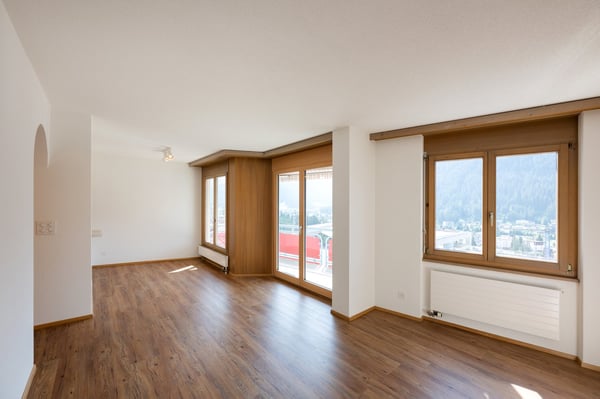 Charmante 2-Zimmer-Wohnung mit Balkon in Davos 5