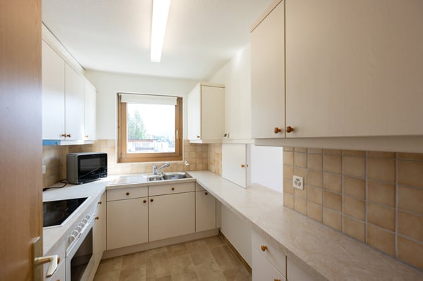 Charmante 2-Zimmer-Wohnung mit Balkon in Davos 8