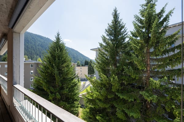 Möblierte 2.5-Zimmer-Wohnung in Davos Platz 11