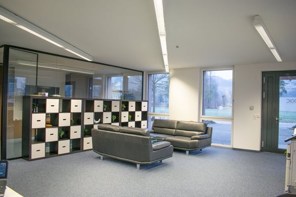 Repräsentative Büro-/Gewerberäume im Erdgeschoss in Pfungen 4