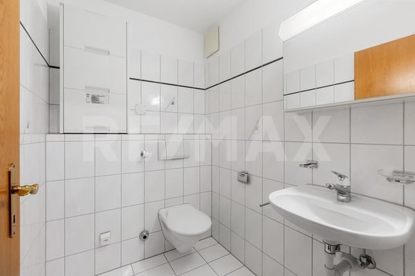 Charmante 4.5-Zi.-Dachwohnung mit sonnigem Balkon und Weitsicht 10