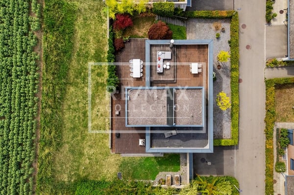 Exklusives 7-Zimmer-Einfamilienhaus mit fantastischer Aussicht 4