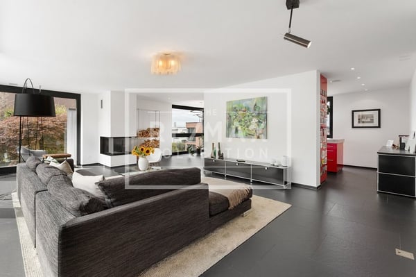 Exklusives 7-Zimmer-Einfamilienhaus mit fantastischer Aussicht 6