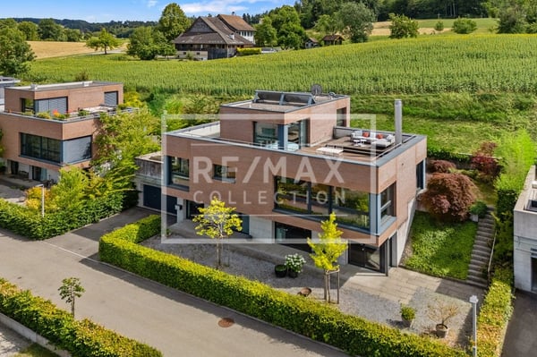 Exklusives 7-Zimmer-Einfamilienhaus mit fantastischer Aussicht 2