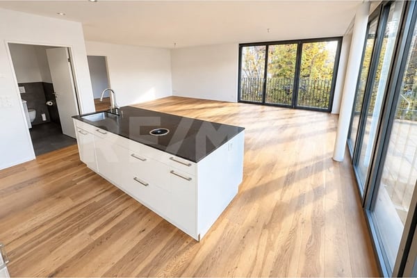 Moderne 2.5-Zimmer-Eigentumswohnung an ruhiger Wohnlage 4