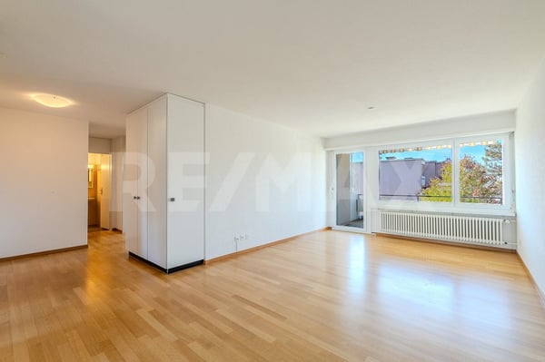 Gepflegte 3.5-Zimmer-Wohnung mit zwei Balkonen 2