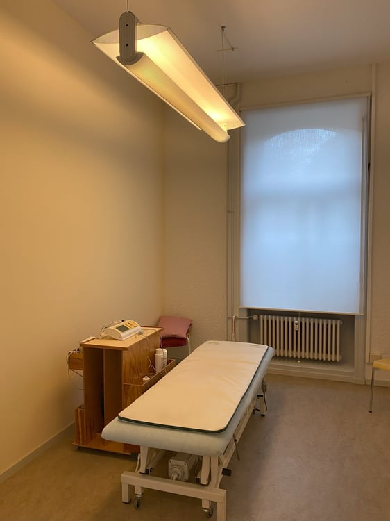 Grosszügige Büro- / Praxisfläche zu vermieten 3