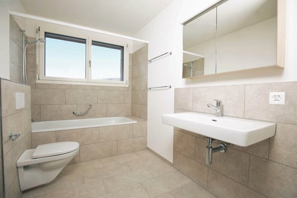 Offene 1.5-Zimmerwohnung mit Balkon und Lift 9