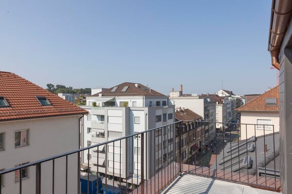Cluster-Wohnung mit Badewanne – im Gundeliqaurtier 8