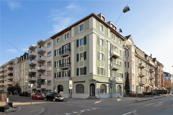 Sanierte Altbauwohnung mit Balkon 1