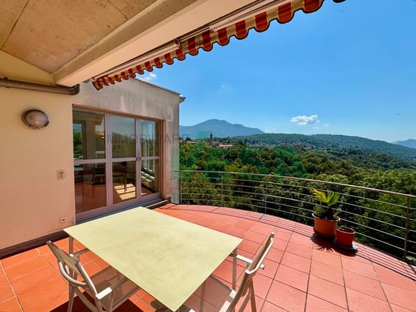 Magnifica proprietà con villa, romantico rustico e terreno edificabile 5