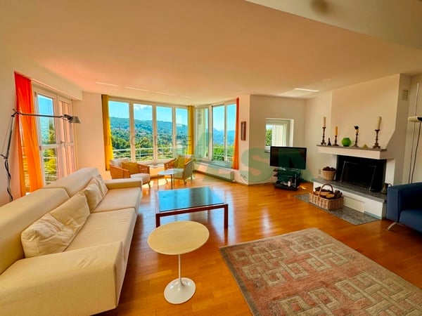 Magnifica proprietà con villa, romantico rustico e terreno edificabile 6