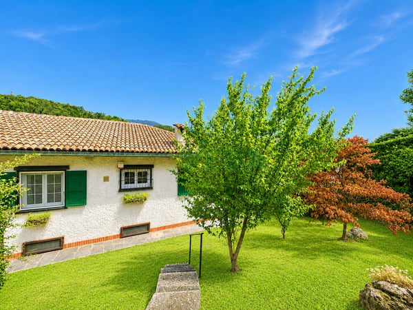 Accogliente casa unifamiliare su un unico piano con ampio giardino 8