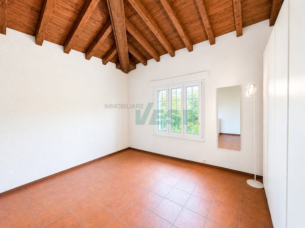 Accogliente casa unifamiliare su un unico piano con ampio giardino 6
