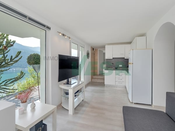Affascinante proprietà con vista spettacolare e in zona tranquilla 6