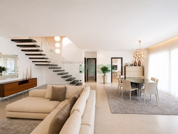 Moderna villa nuova con spettacolare vista panoramica e piscina 11