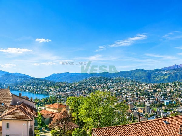 Moderna villa nuova con spettacolare vista panoramica e piscina 1