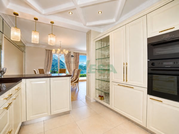 Elegante appartamento duplex di 4,5 locali con magnifica vista 9