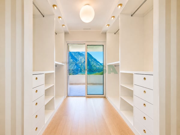 Elegante appartamento duplex di 4,5 locali con magnifica vista 7