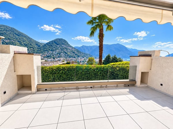 Moderno e luminoso appartamento 2 locali con splendida vista lago 8